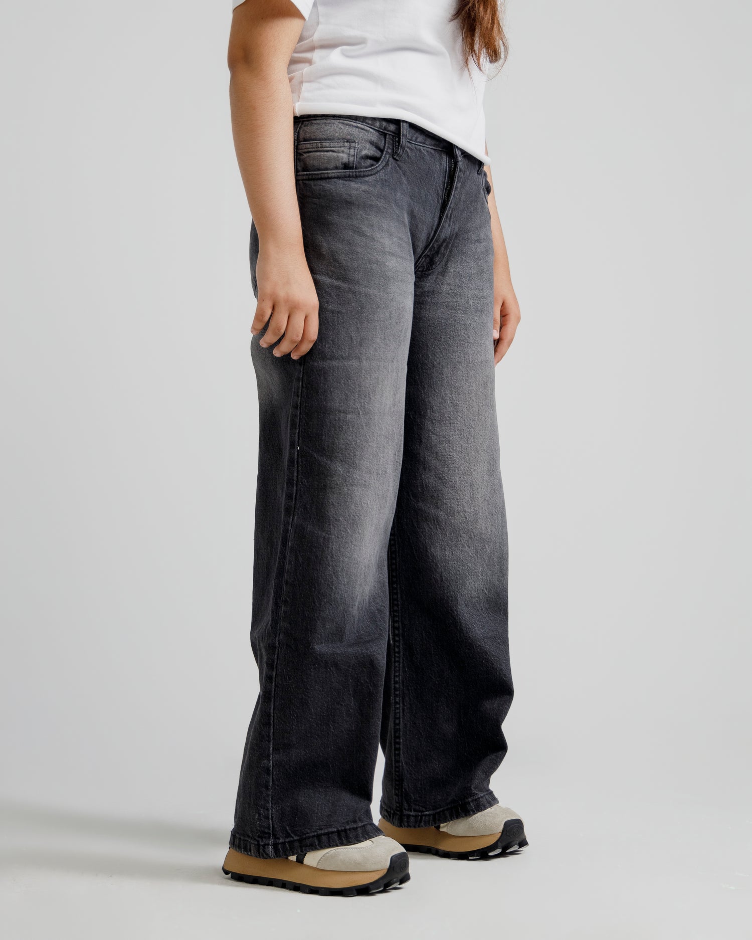 Dark-Wash Wide-Leg Denim Jeans