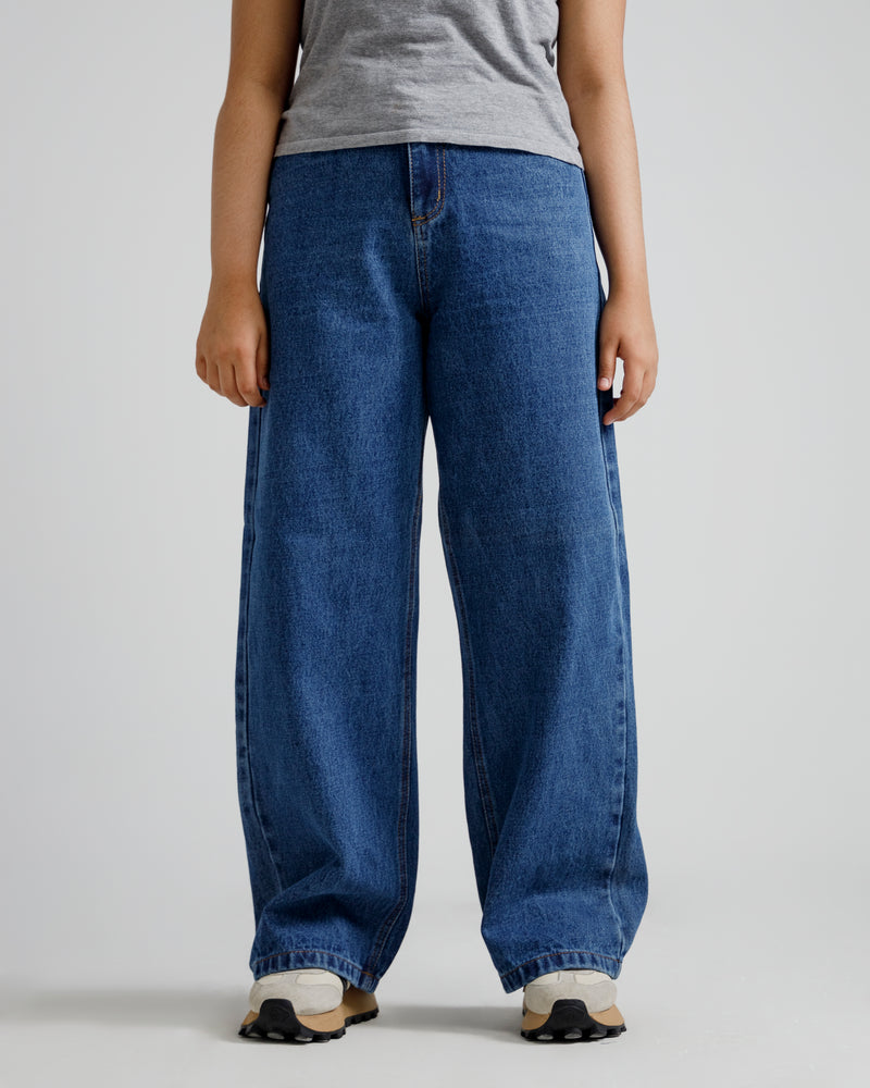 Mid-Wash Baggy Wide-Leg Jeans